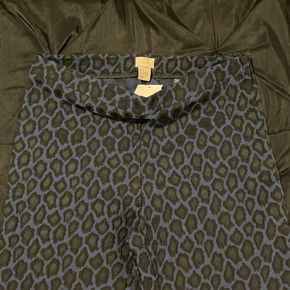 H&M Mid Rise Pants Animal Print Blue Black Zipper Closure size 8~NEW WITH TAG!~ - Picture 3 of 7